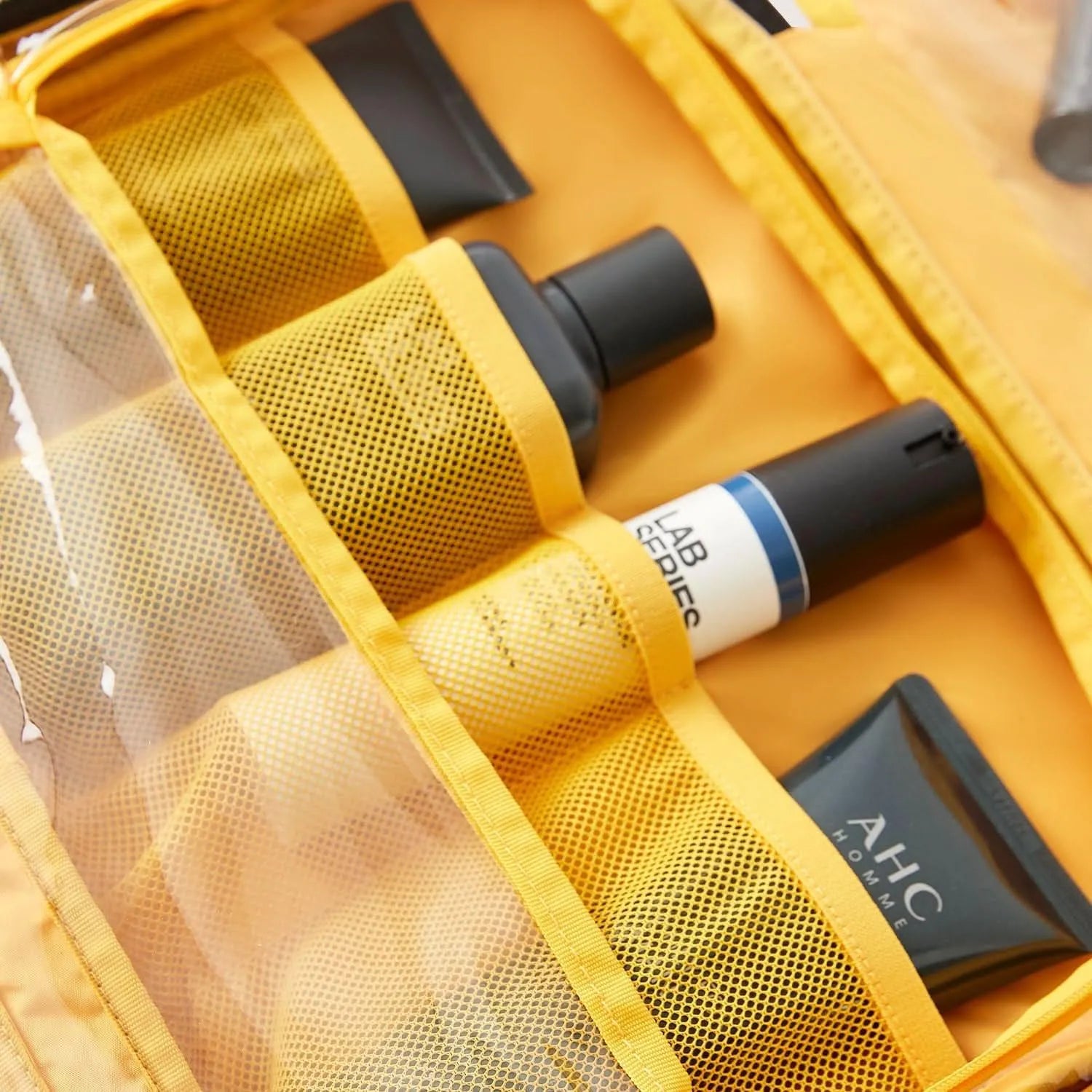 Walker Hanging Travel Toiletry Bag with Waterproof Compartment - Stellarmarketstore