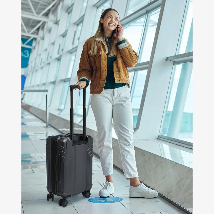 Jetsetter 20 Inch Expandable PC Hard Shell Spinner Luggage - Stellarmarketstore