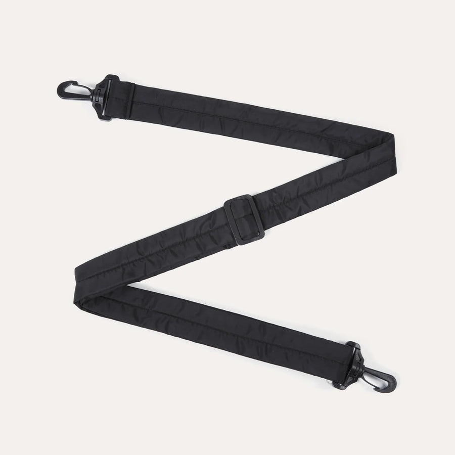 Adjustable_Shoulder_Straps_Black