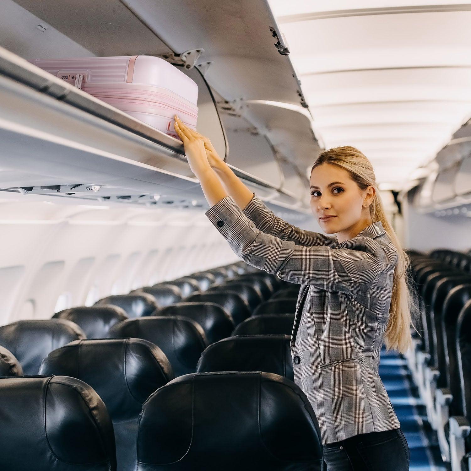 Roamer Expandable 20" Carry On Luggage - Stellarmarketstore