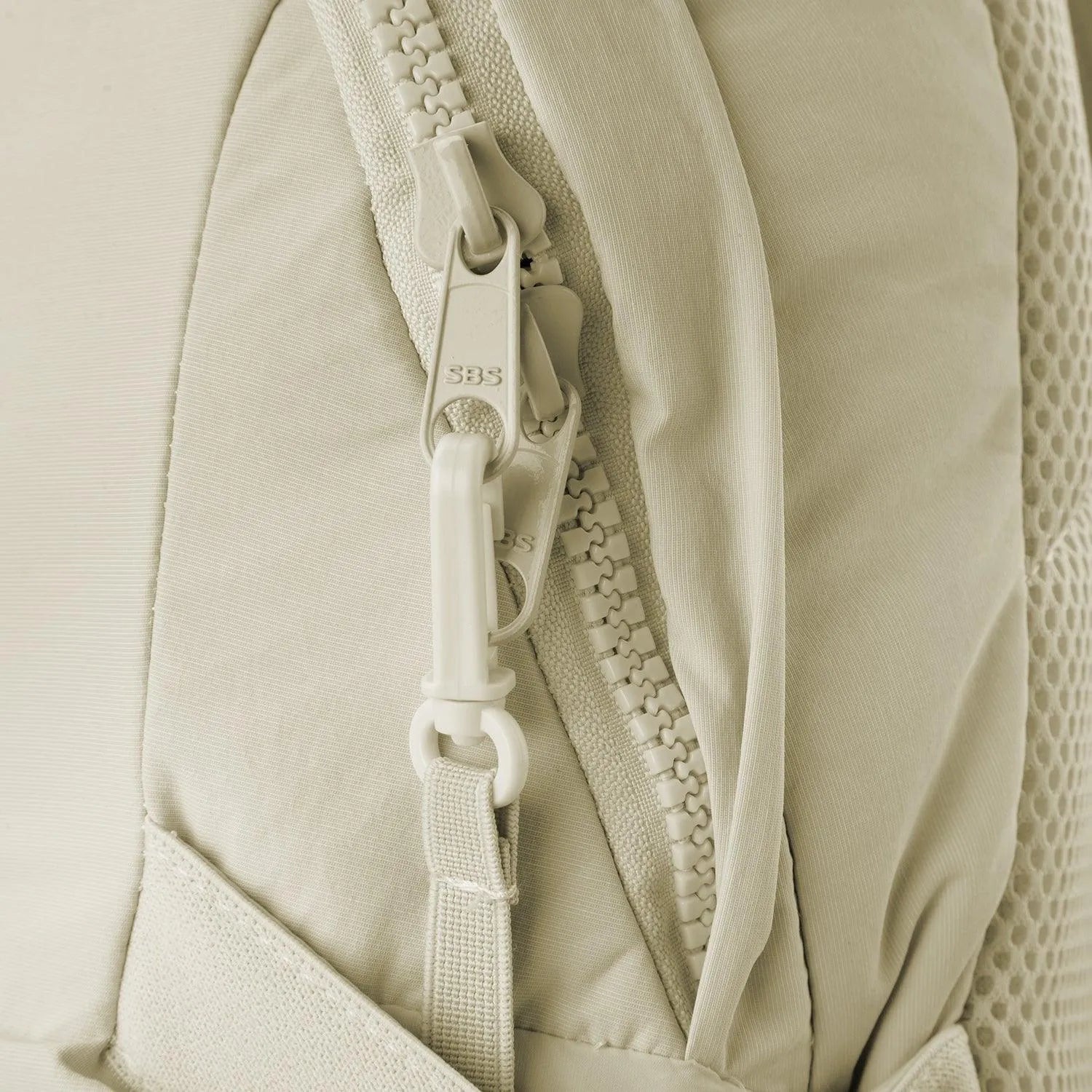 Zoraesque 14L Featherlight 13.3 Inch Backpack - Stellarmarketstore