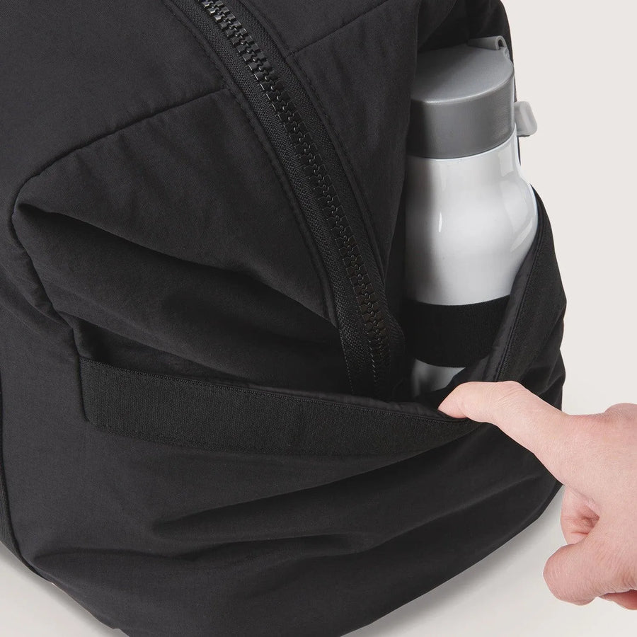 Zoraesque Duffel Black - Stellarmarketstore