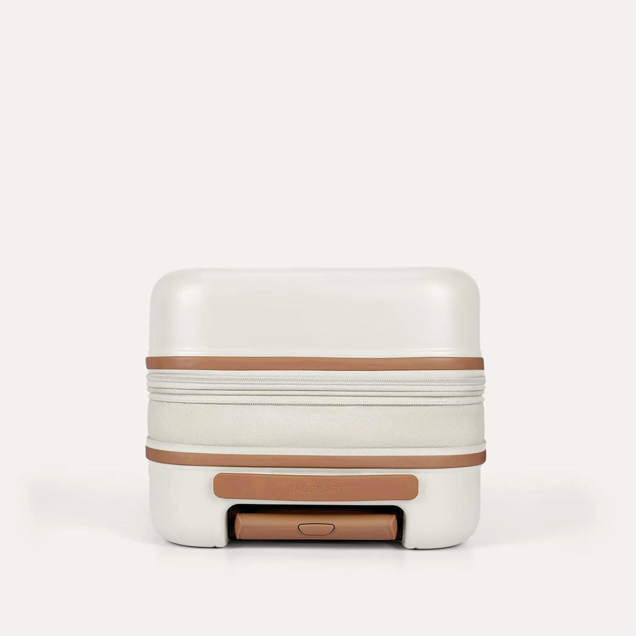 Odyssey 20 Inch Airline Approved Hardside Spinner Suitcase - Stellarmarketstore