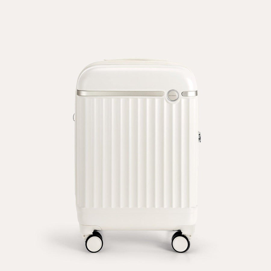 Roamer Expandable 20" Carry On Luggage - Stellarmarketstore