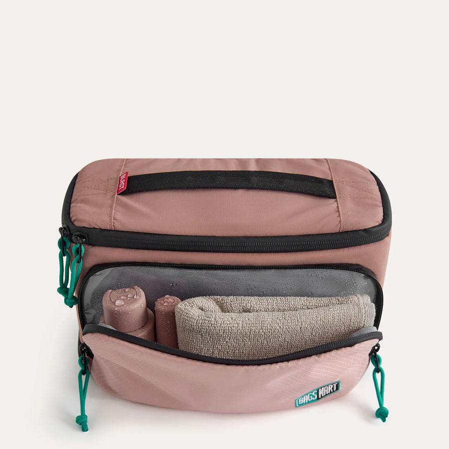 Blast 4.5L Hanging Toiletry Bag