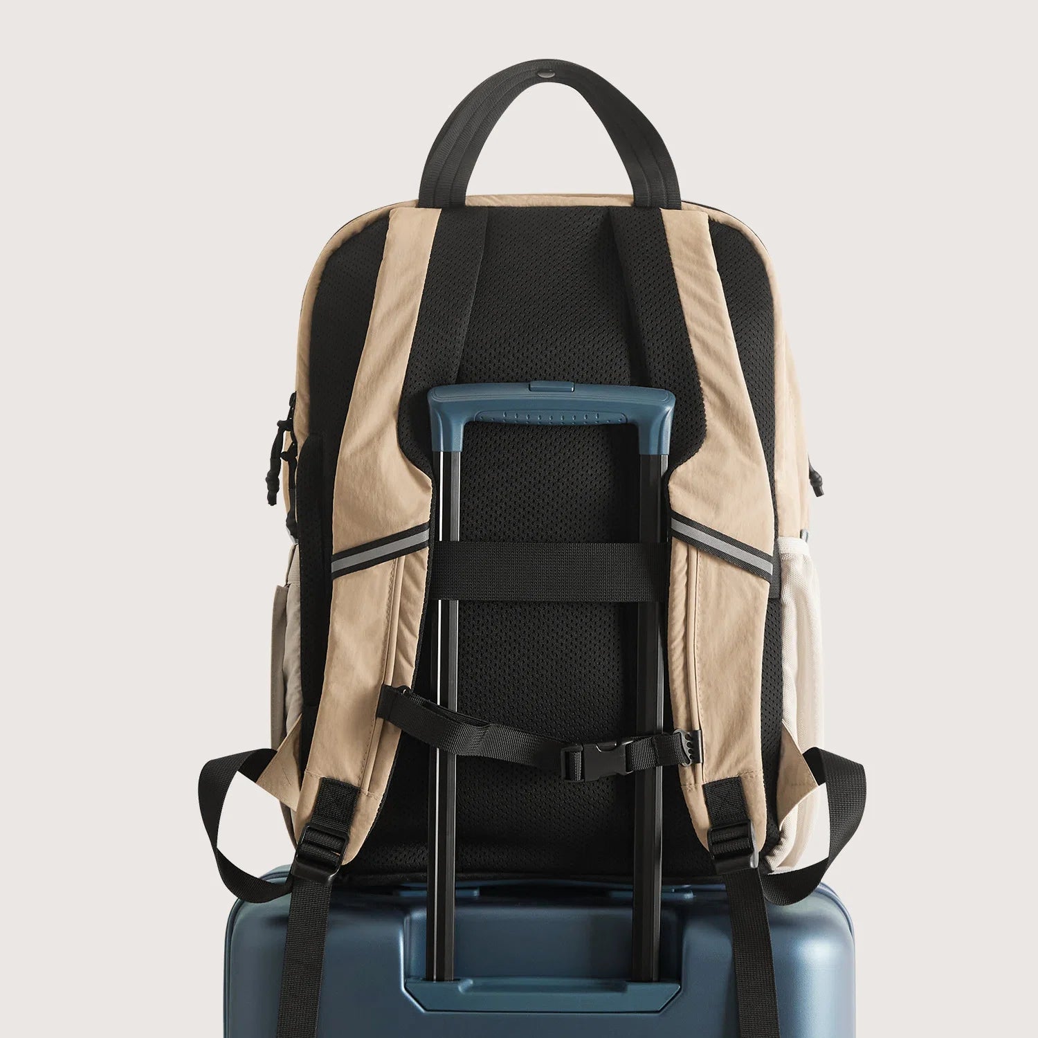 Paz 28L Backpack