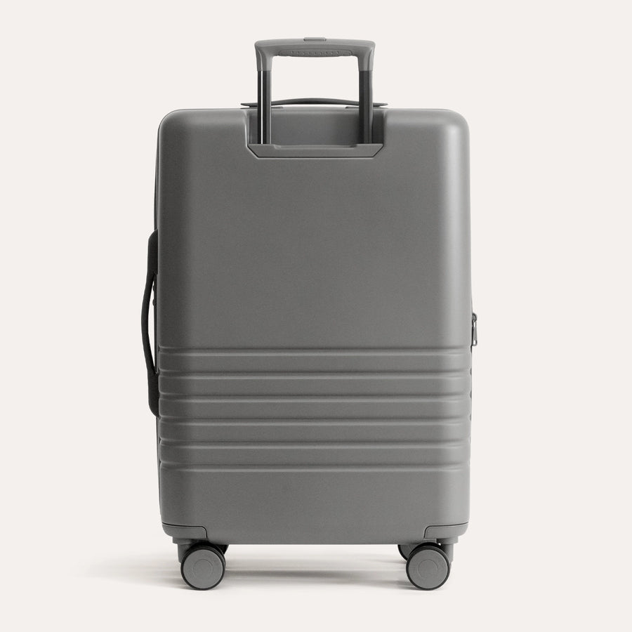 Getaway 24" Check-in: Side-Opening