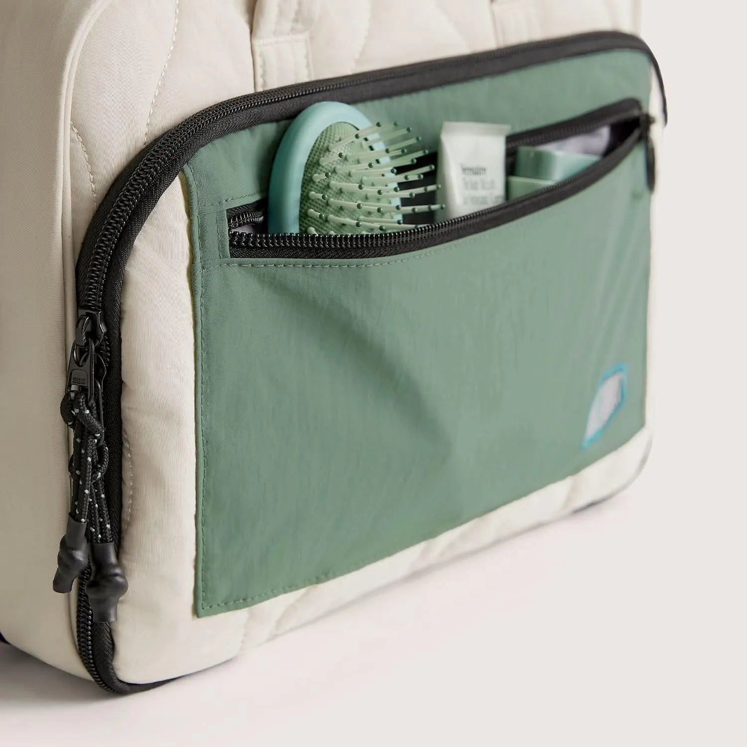 Walker Hanging Travel Toiletry Bag with Waterproof Compartment - Stellarmarketstore
