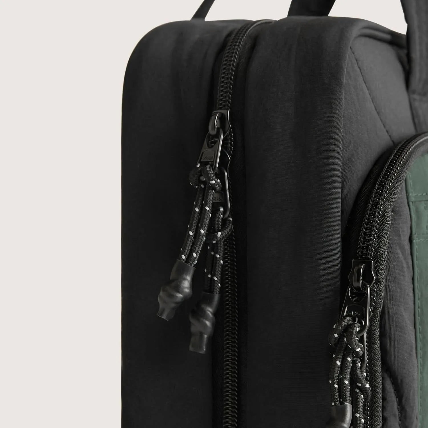 Walker Hanging Travel Toiletry Bag with Waterproof Compartment - Stellarmarketstore