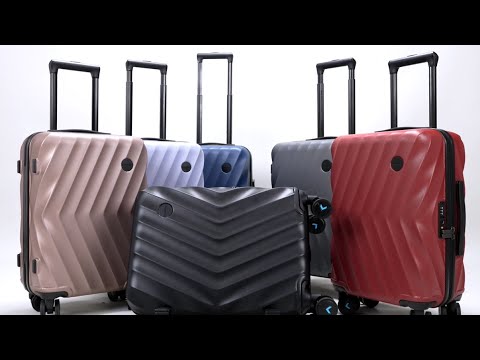 Globetrotter 20" Hardside Rolling Carry-on Stylish Suitcase