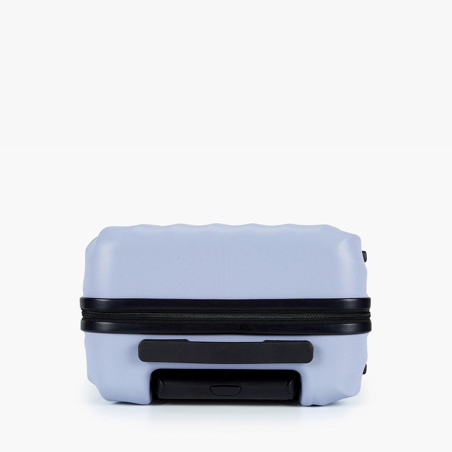 Globetrotter 20" Hardside Rolling Carry-on Stylish Suitcase - Stellarmarketstore