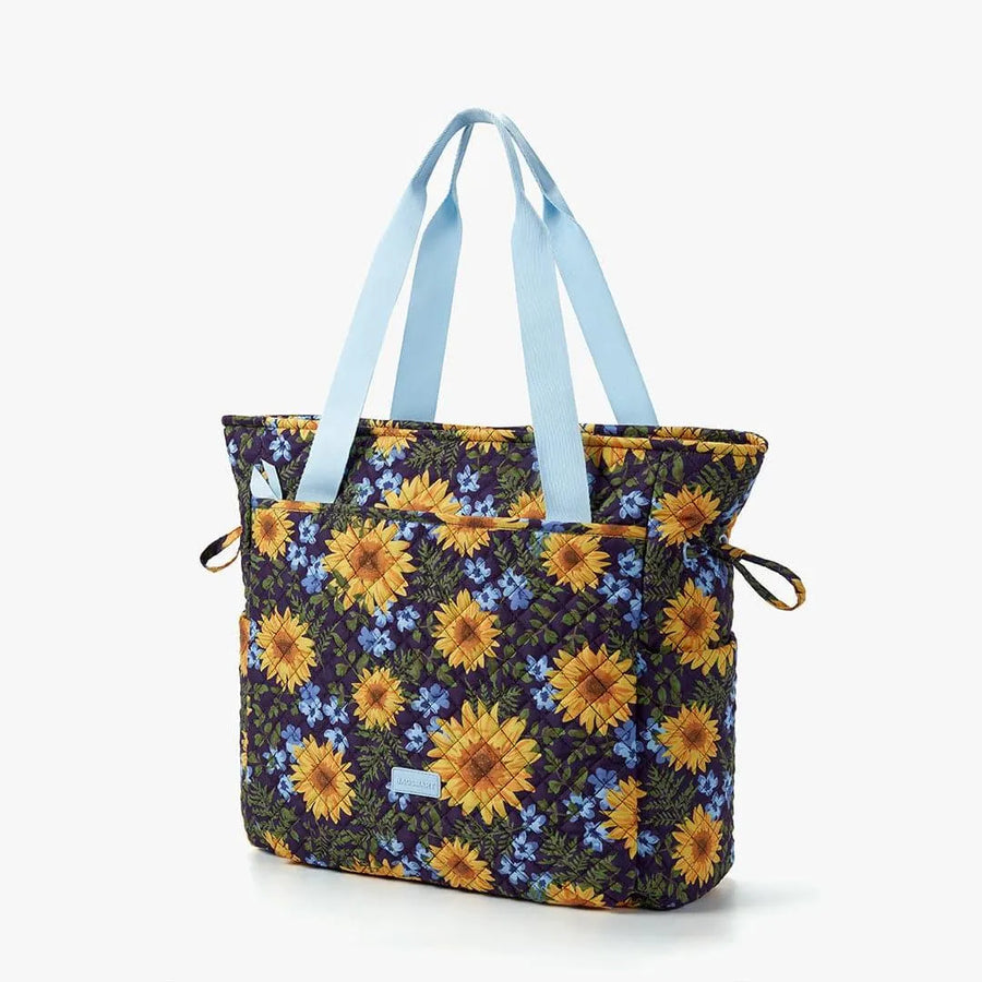 The Wanderland Travel Tote - Stellarmarketstore