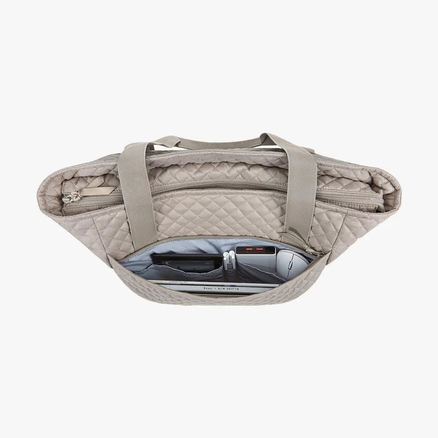 The Wanderland Travel Tote - Stellarmarketstore