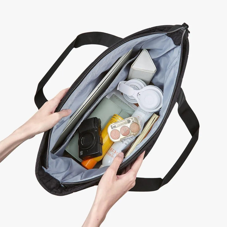 The Wanderland Travel Tote - Stellarmarketstore